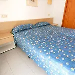 El Lago Apartments