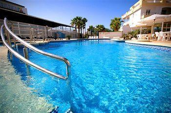 El Lago Hotel 3*